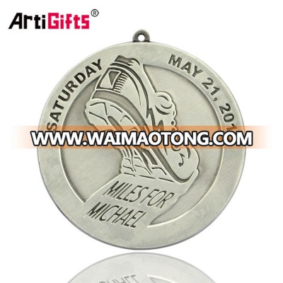 Customised Cheap Zinc Alloy Antique Holiday Medals